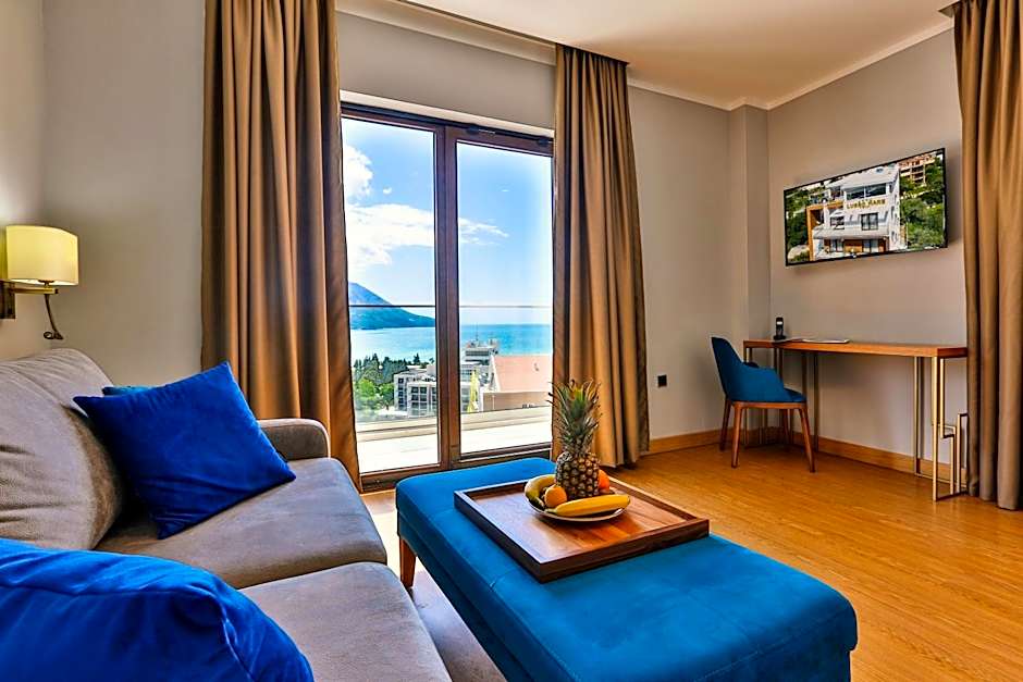 Hotel Lusso Mare by Aycon