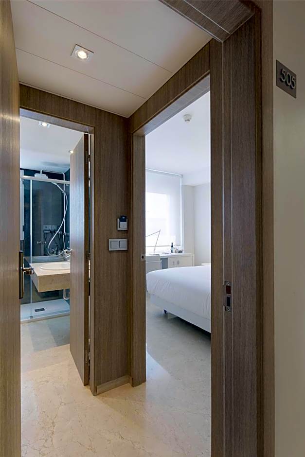 NH Ciudad De Zaragoza