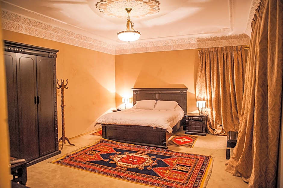 Photo 1 of 11 of Suite, City View