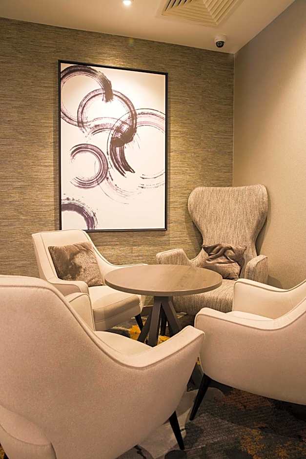 Crowne Plaza Basingstoke By IHG