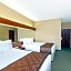 Microtel Inn & Suites By Wyndham Rogers