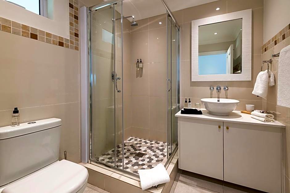 Hide-Away Guest House