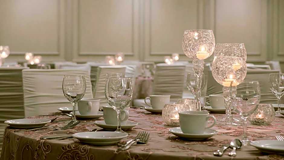 Holiday Inn Winnipeg-South By IHG