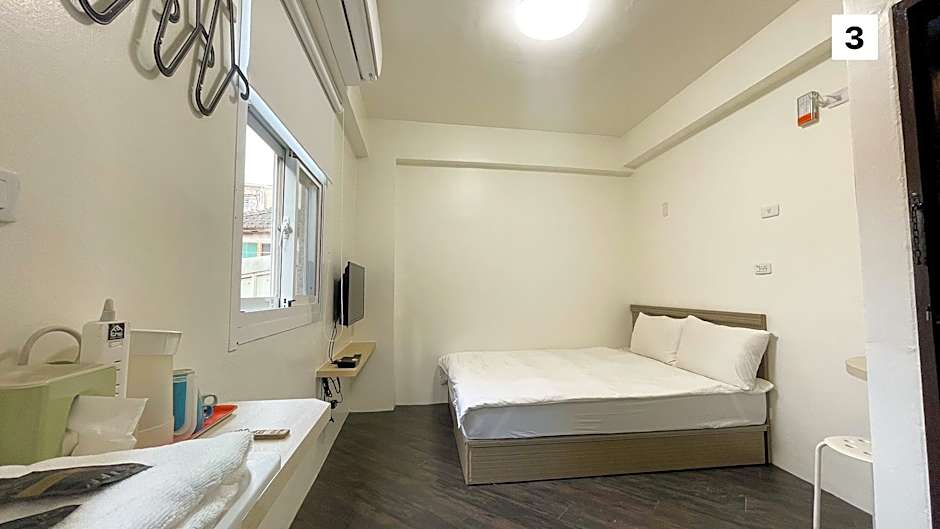 FUNDI Hotel