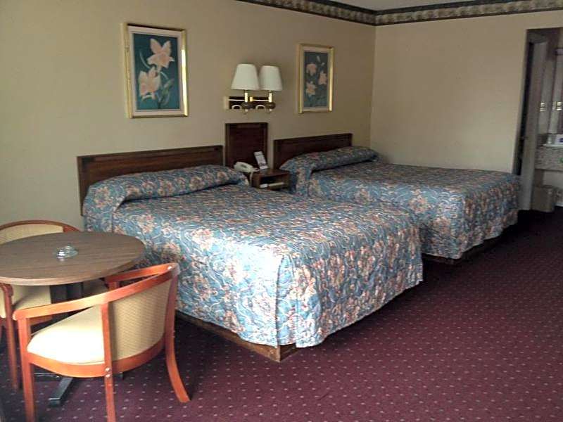 Knights Inn Cleveland