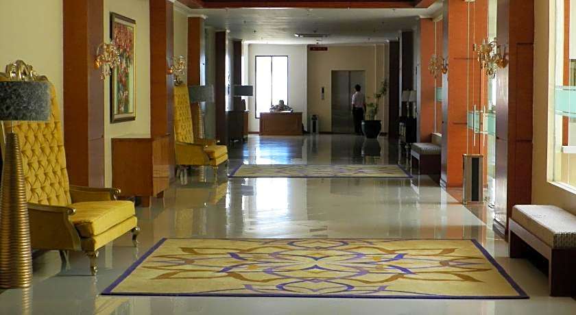 Sutan Raja Hotel And Convention Centre