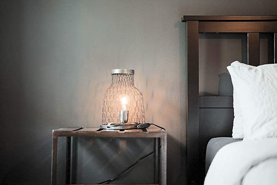 No8 Boutique Hotel - self check in