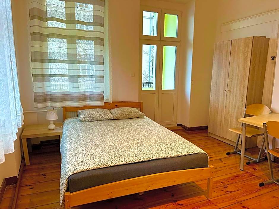 Lilia House