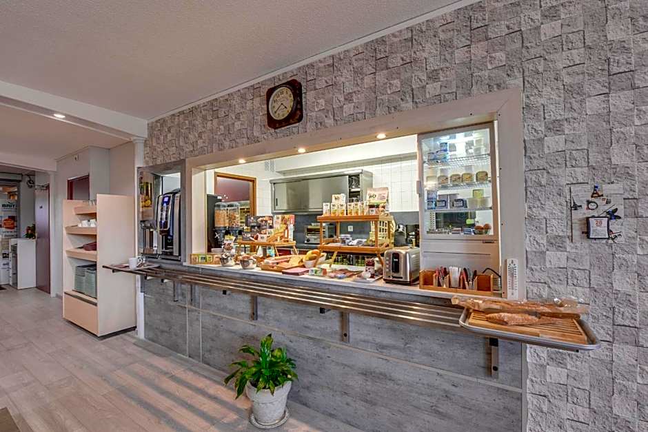 Confort Hôtel Thouars