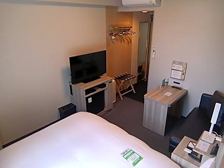 Double Room with Small Double Bed - Non-Smoking
