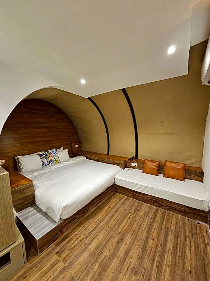 Nirvana Retreat