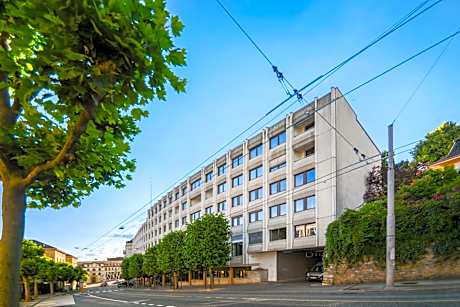 Neuchatel City Hotel