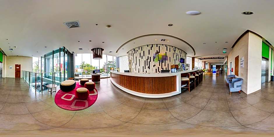 Holiday Inn Express Semarang Simpang Lima By IHG