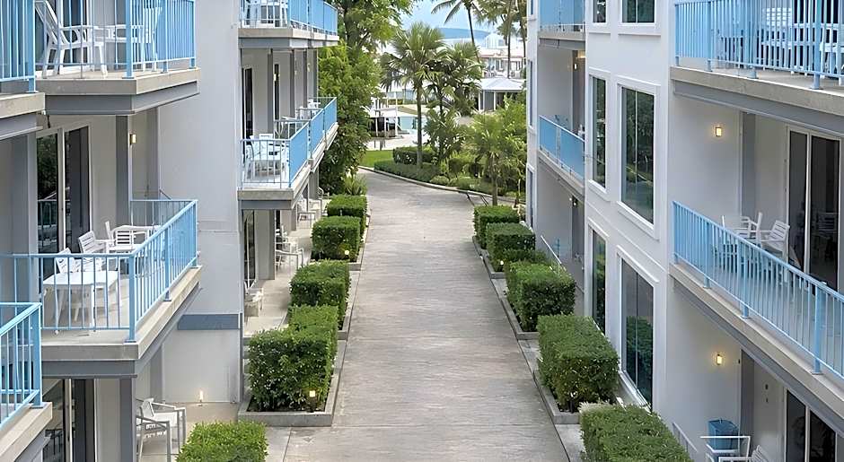 Combo Beach Hotel Samui