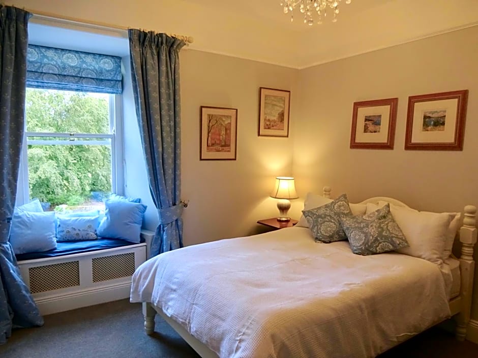 Riverbank House Bed and Breakfast Innishannon