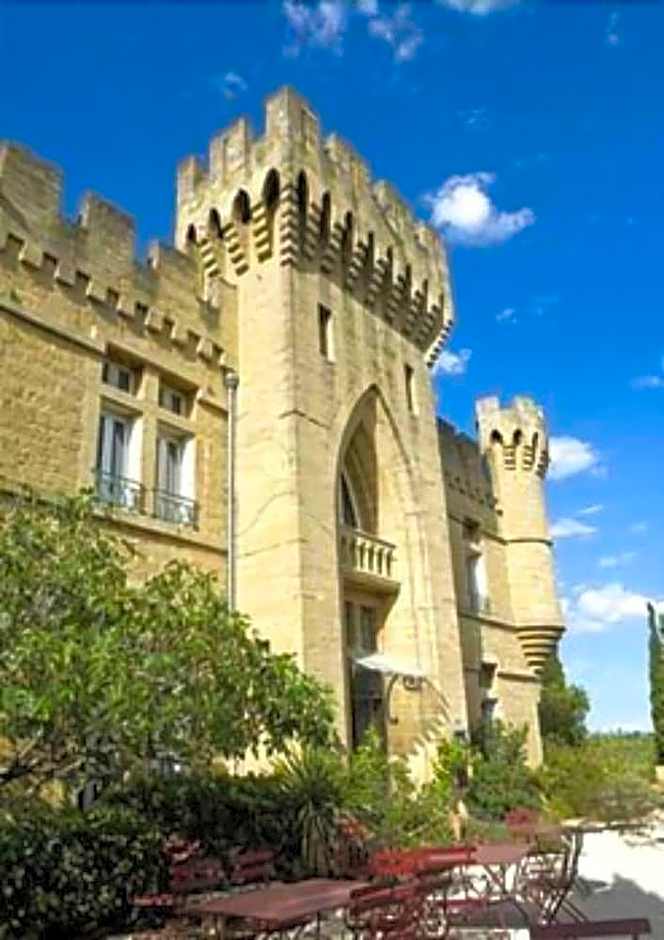 Hostellerie du Chateau des Fines Roches