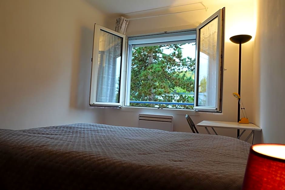 Vandoeuvre international home