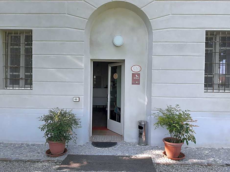 Ostello Castello Mina Della Scala