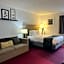 Pictured Rocks Inn and Suites