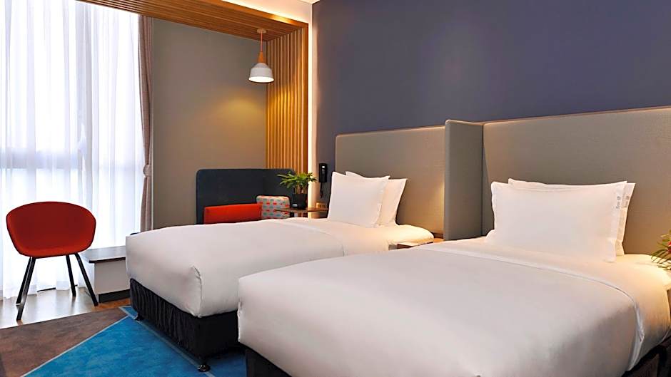 Holiday Inn Express Luanchuan By IHG