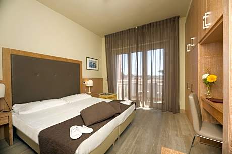Quadruple Room with Balcony