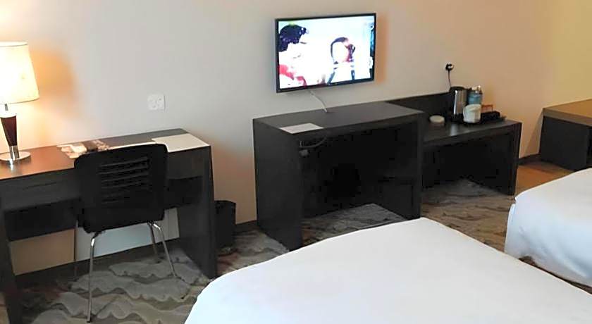 Eminent Hotel
