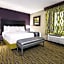 La Quinta Inn & Suites by Wyndham Laredo Airport