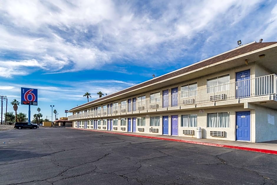 Motel 6-El Centro, CA