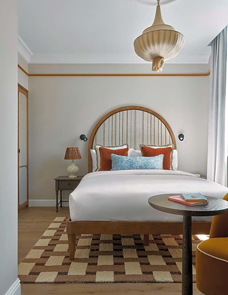 MIIRO Le grand hotel Cayre