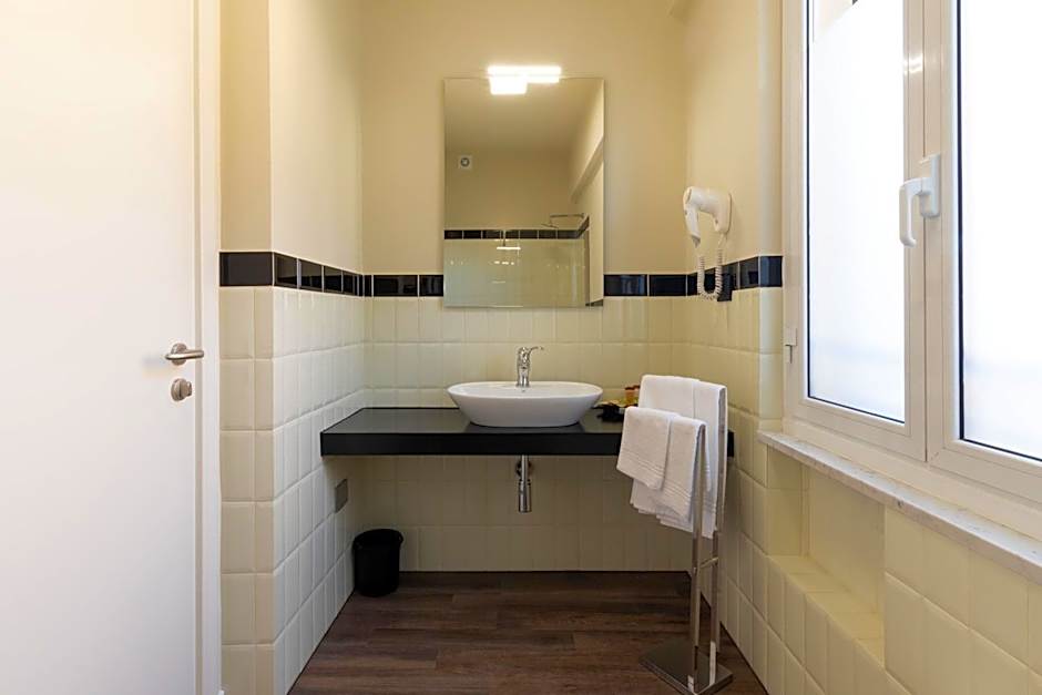 The Time -Home & Hotel-