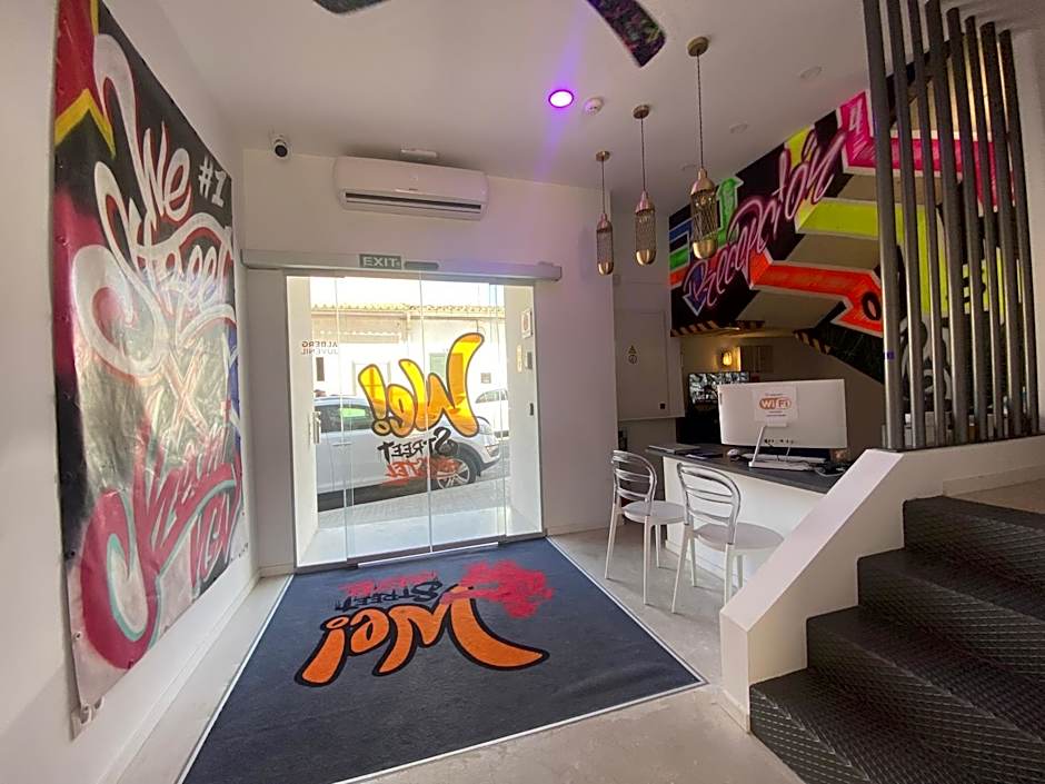 We Street Hostel - El Arenal-Albergue Turístico