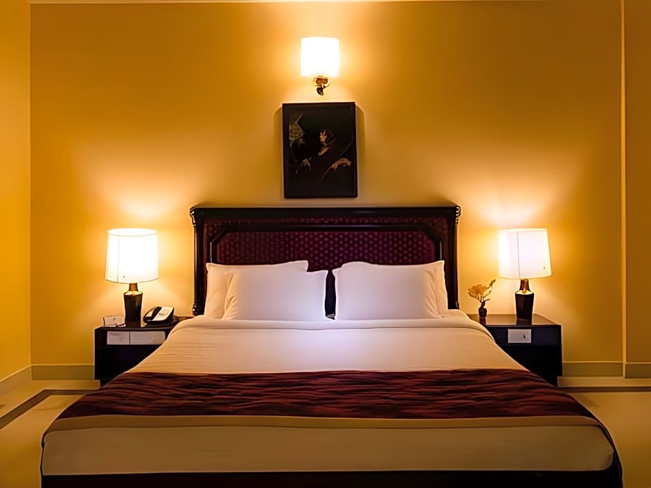 Anandha Inn Convention Centre and Suites