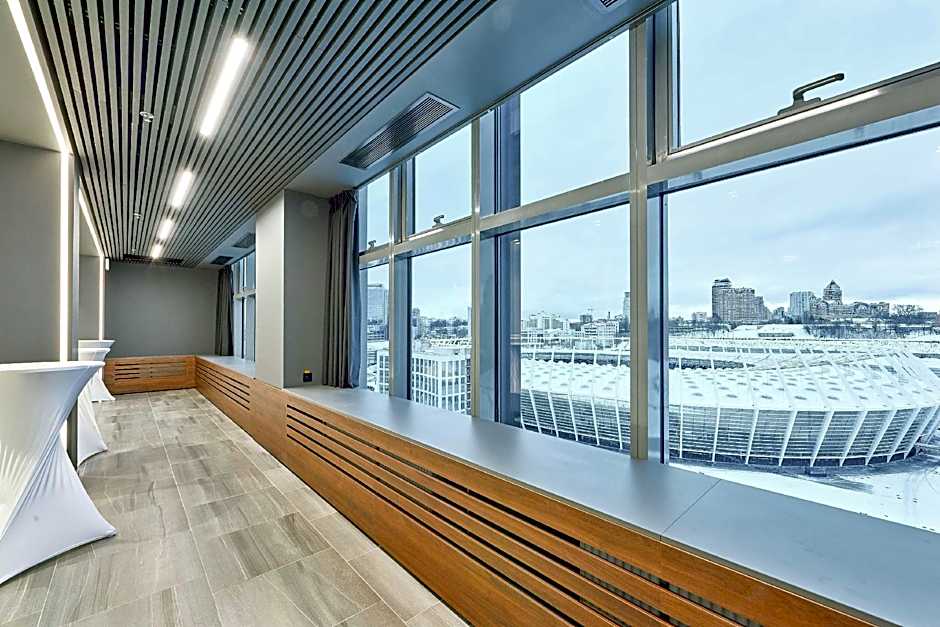 Park Inn by Radisson Kyiv Troyitska