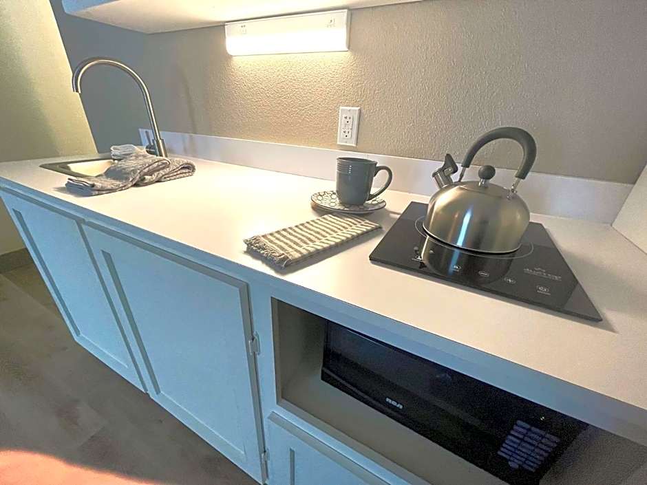 FairBridge Inn & Suites - Idaho Falls