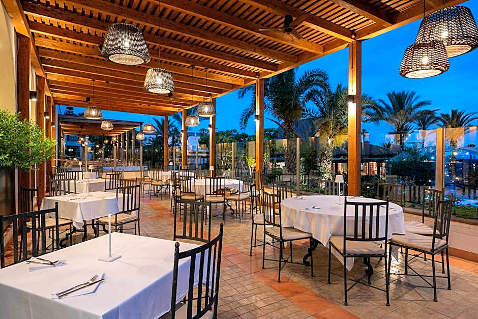 Impressive Playa Granada Golf