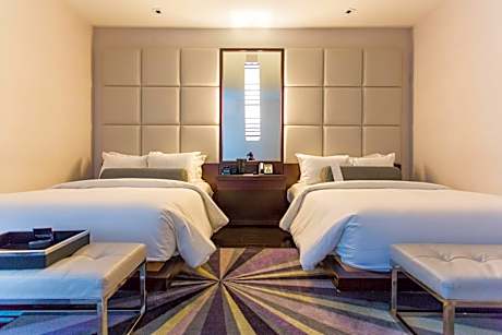 Queen Suite with Two Queen Beds