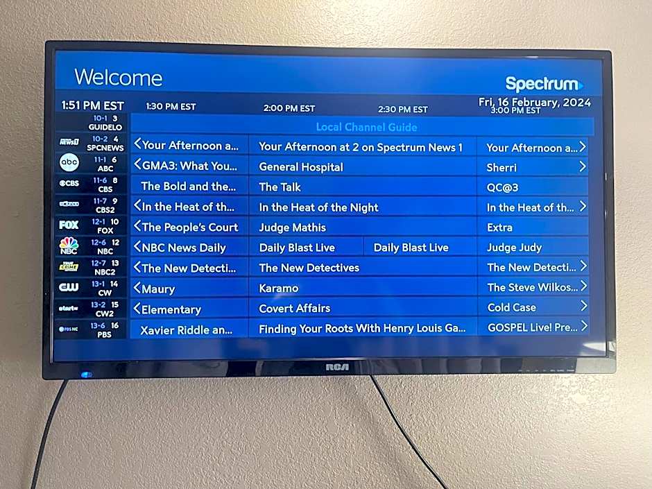 Super 8 by Wyndham Monroe