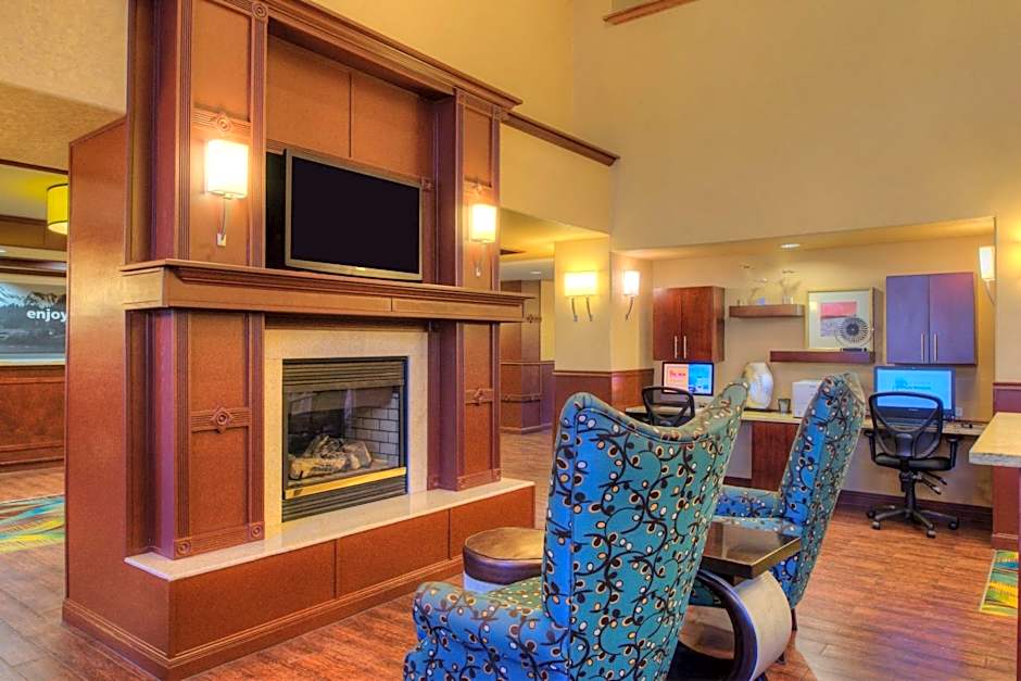 Hampton Inn By Hilton And Suites Ontario