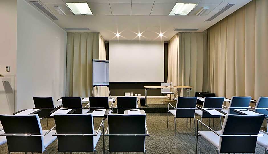 Best Western Premier Chc Airport