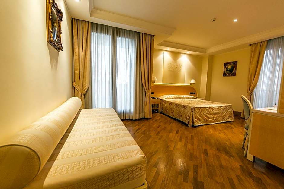 LH Hotel Domus Caesari