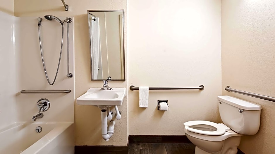 Best Western Nittany Inn Milroy