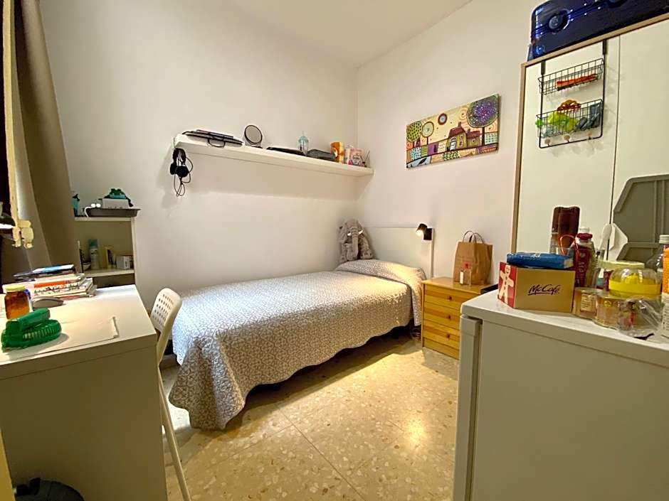 Barcelona Housing recommend for Students