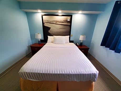 Queen Room - Disability Access