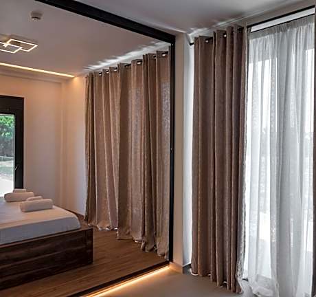 Sea View Deluxe Room