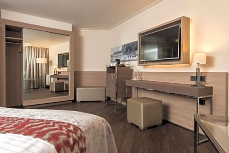 Superior Double Room with Balcony