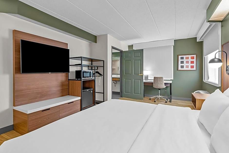 Spark by Hilton Lynchburg