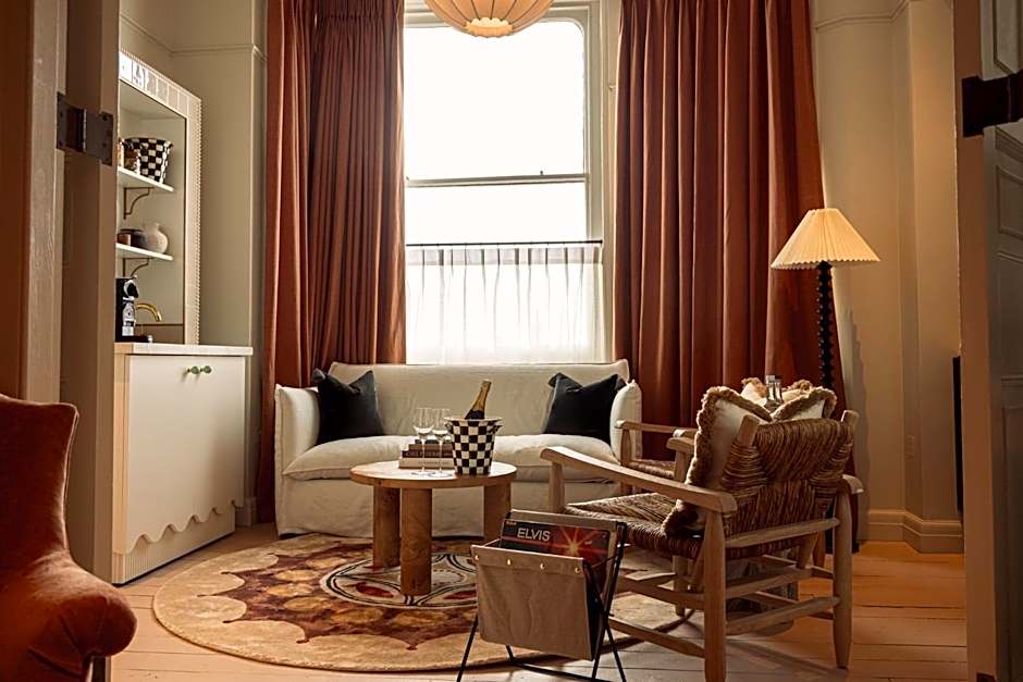 No.124 by GuestHouse, Brighton