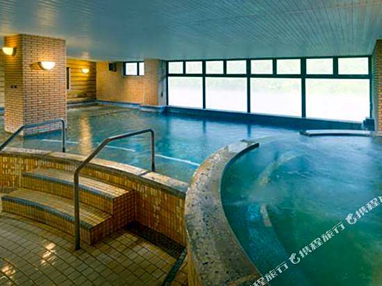 Green Plaza Hotel