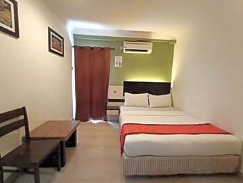 Maya Hotel
