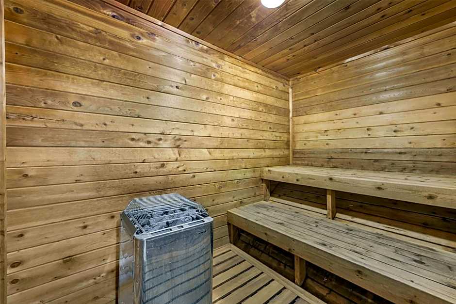 Best Western Pier Point Inn